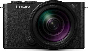 Panasonic DC-S9 + Lumix S 28-200mm f4-7,1 Makro  + Lumix S 26mm f8