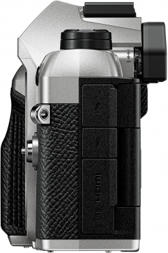 OM System OM-5 Mark II silver + 14-150mm II