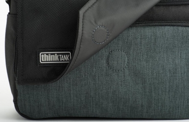 thinkTANK Mirrorless Mover 30i Poudre