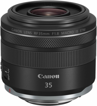 Canon EOS C50 + RF 24-105mm f4 + RF 35mm f1,8