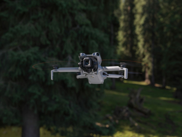DJI Mini 5 Pro Fly More Combo (RC 2) + Lexar Silver Plus 128GB