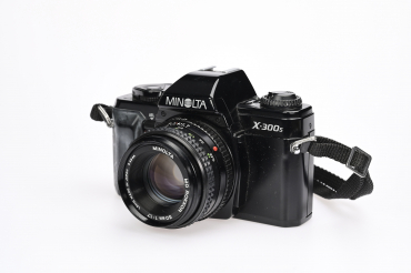 Minolta X300s + 1,7/50mm + Winder gebraucht #9165139 - 9165139 Minolta X300s + 1,7/50mm + Winder gebraucht #9165139