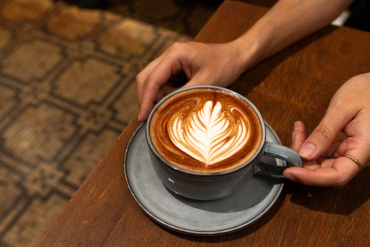 Sony Alpha ILCE-9 III + Tamron 35-100mm f2.8 Di III VXD