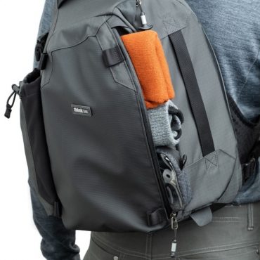 thinkTank PhotoCross V2 14L Basalt Black
