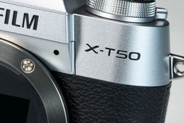 Fujifilm X-T50 Gehäuse silber + Sigma 16-300mm f3,5-6,7 DC OS Fuji X