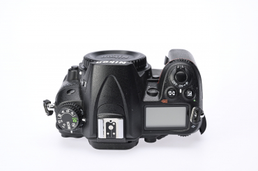 Nikon D7000 Gehäuse gebraucht #9164792