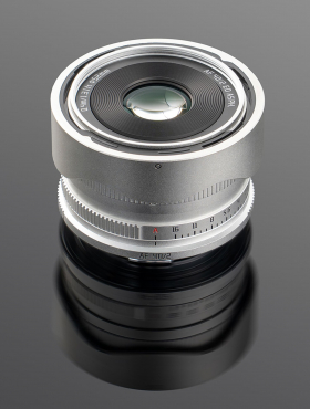 TTARTISAN AF 40mm f2 L-Mount (Vollformat) silber