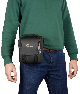 Lowepro Adventura SH 120 III black