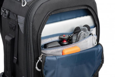 thinkTank FirstLight 35L