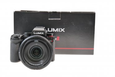 Panasonic S5II + 20-60 used #9210132