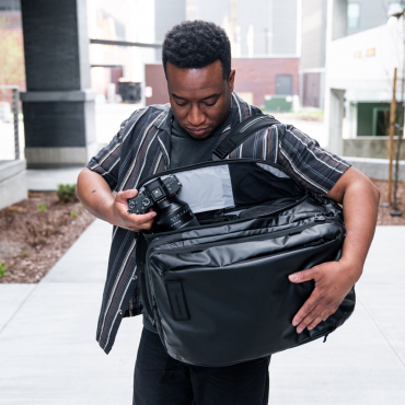 WANDRD Transit 35L Sac à dos de voyage noir Essential Bundle